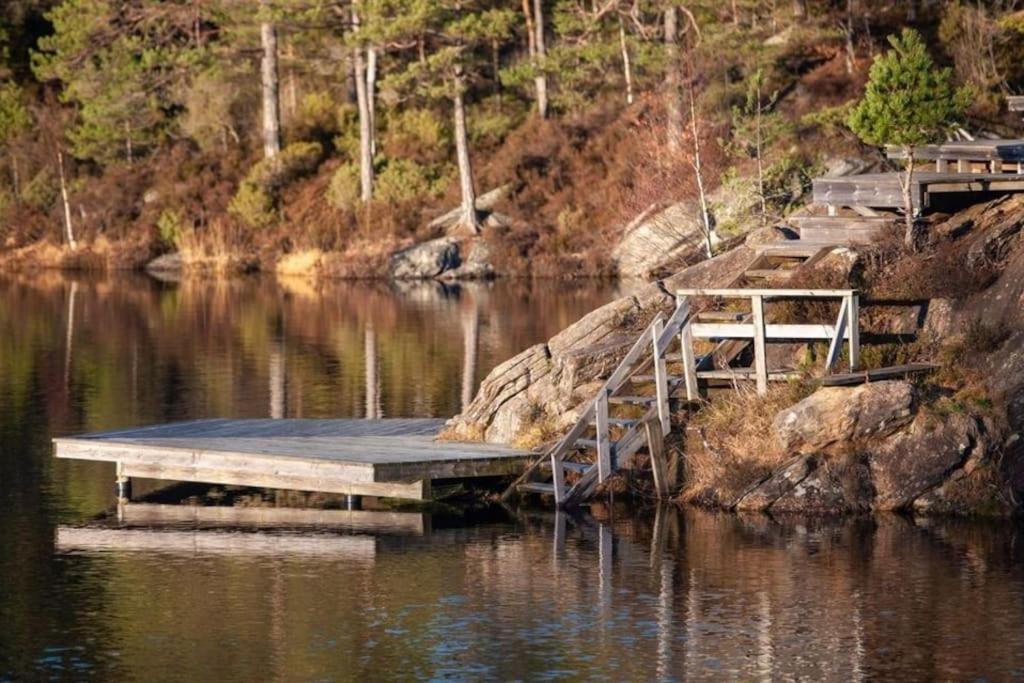 Romslig Og Fin Leilighet 17 Min Til Kristiansand Centrum Nodeland ภายนอก รูปภาพ